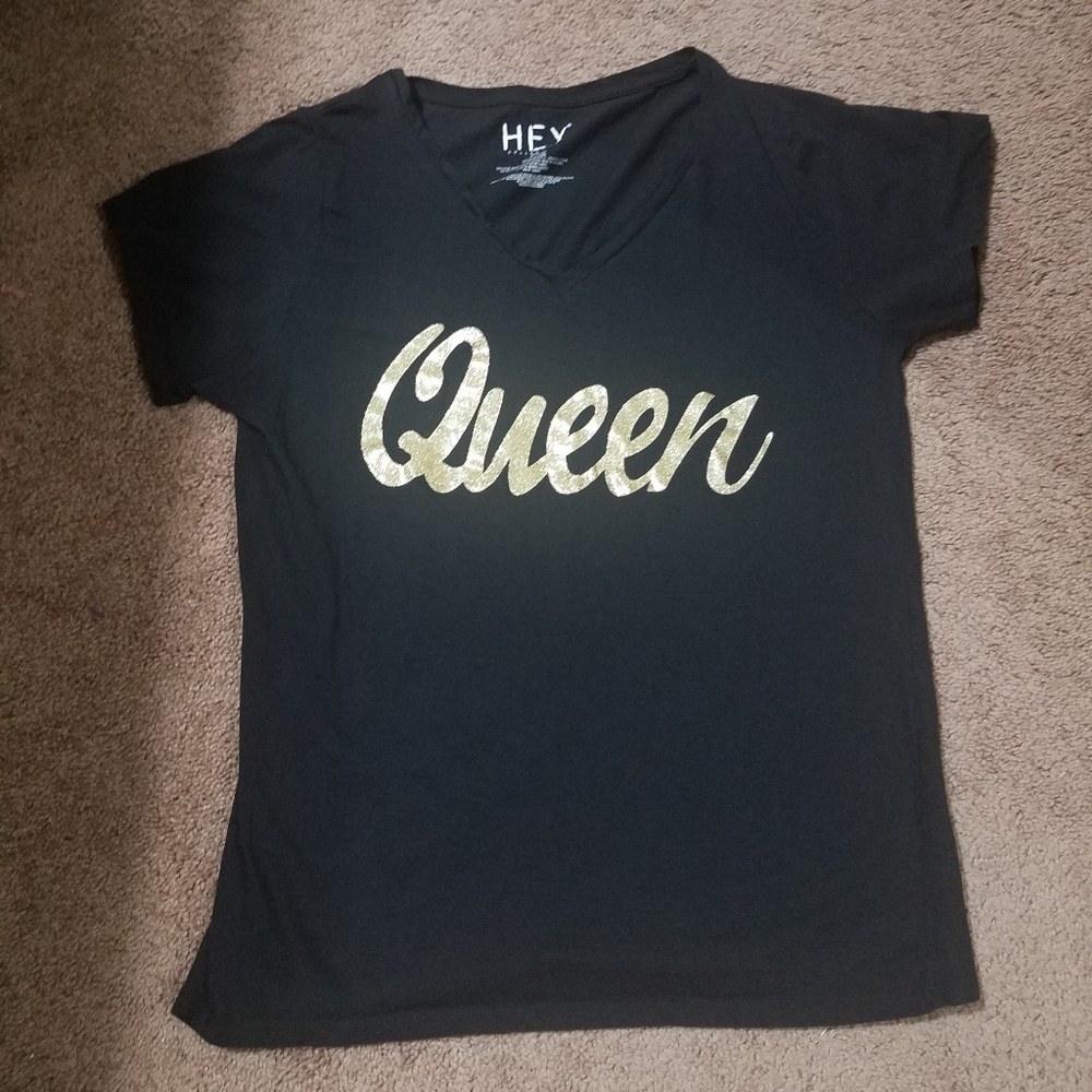 HEY Collection - Queen Gold Shirt Sz 2X